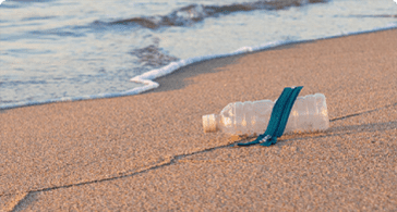 海洋プラスチックごみをリサイクルしたファスナー